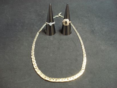2 Rings Gold 18kt and stones 8,56 g 1 Necklace...