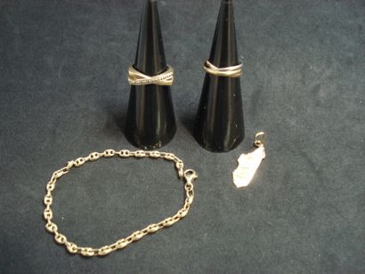 1 Ring Gold 18kt and stones 4,03 g 1 Bracelet...