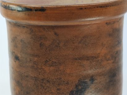 JACQUES BLIN (1920-1995)

Vase en céramique...