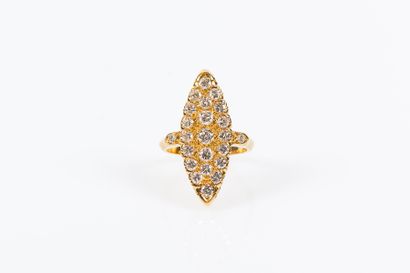 
TRAVAIL FRANCAIS DU XXème





BAGUE marquise...