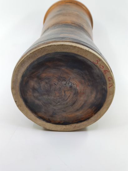 JACQUES BLIN (1920-1995)

Vase en céramique...