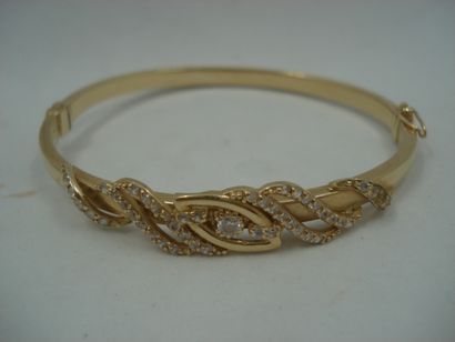 1 Rigid opening bracelet 18kt yellow gold...
