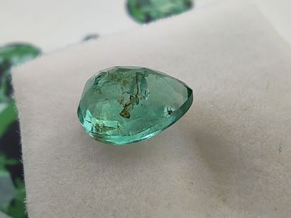 
Pear Emerald 1.26 carat

Oiled 

With c...