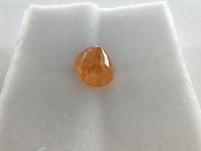 GRENAT orange spessartite Namibia oval

Size...