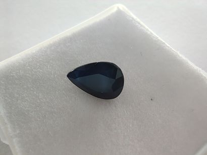 SAPHIR deep blue Africa poire

Dim : 7,6mm...