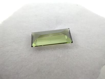 SAPHIR bluish green VVS Australia emerald

Size:...