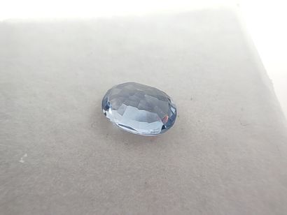 SAPHIR bleu Ceylan ovale

Dim : 6,3mm x 4,4mm

Poids...