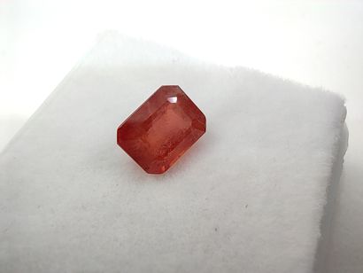 SAPHIR orange Tanga Tanzania emerald

Size...