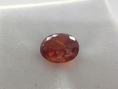 GRENAT medium orange spessartite Namibia...