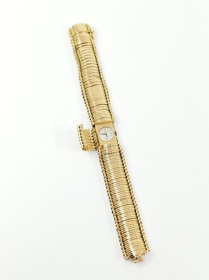 UNIVERSAL Geneva

Lady's wristwatch in yellow...