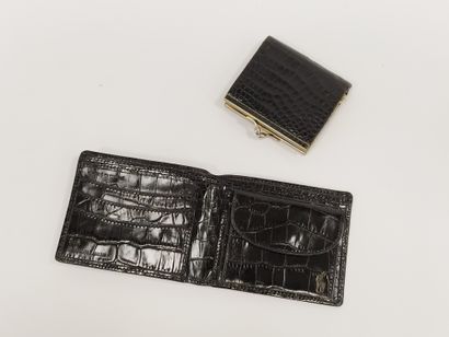 RALPH LAUREN 

Porte-monnaie en cuir noir...