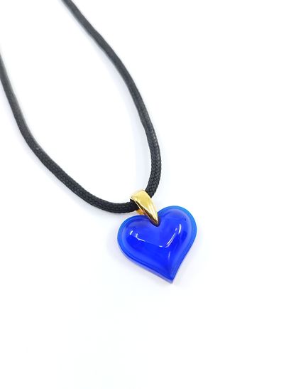 LALIQUE 

COLLIER corde accompagnée d'un...