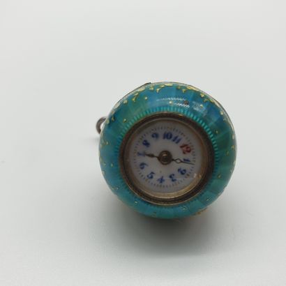 MONTRE de col dite boule de geneve emaillée

Boîtier...