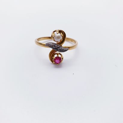 BAGUE toi et moi en or jaune 750°, ornée...