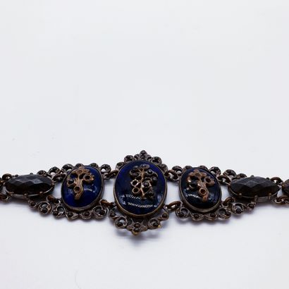 
BRACELET en métal se composant de trois...