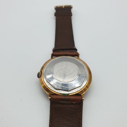 VULCAIN CENTENARY

Wristwatch, round gilded...