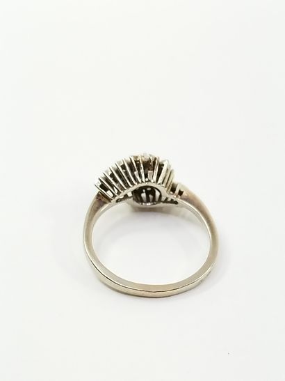 French WORK 

RING in white gold 750° decorated...