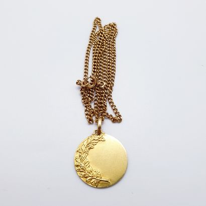 CHAIN in yellow gold 750° accompanied by...