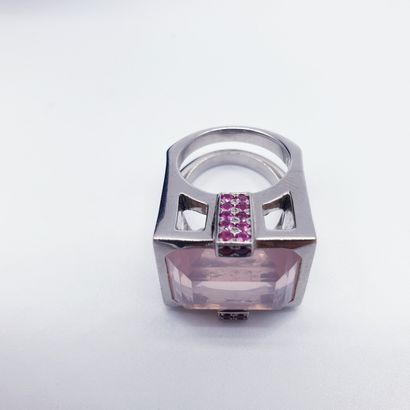 
Travail Français Moderne





BAGUE en or...