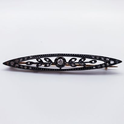 
BROCHE barrette Art Nouveau en Or jaune...