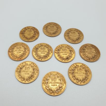 Lot de dix pièces de 10 francs or Napoléon...