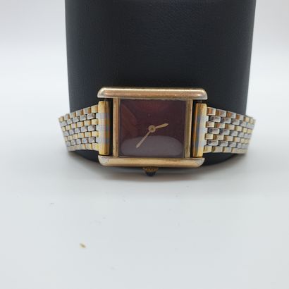 CARTIER

MONTRE bracelet en métal doré et...