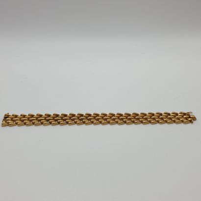 BRACELET en or jaune 750° brillant et amati,...