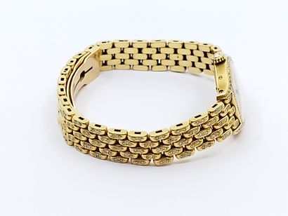 CARTIER modèle Tortue 

MONTRE bracelet de...