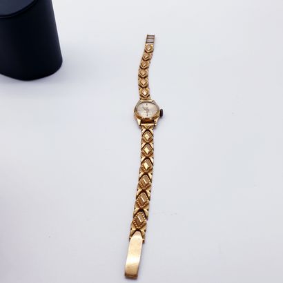 HARMONIE

Ladies' gold watch, round case,...