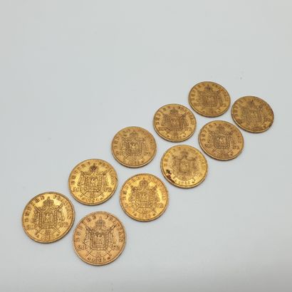 Lot de dix pièces de 20 francs or Napoléon...