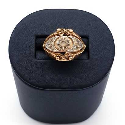
BAGUE en or jaune 750° ornée de pierres...