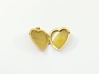 Heart-shaped pendant in yellow gold 750

Gross...