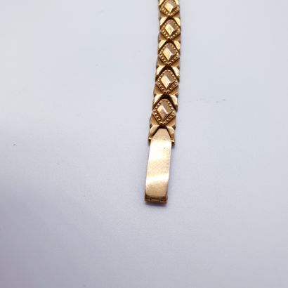 HARMONIE

Ladies' gold watch, round case,...
