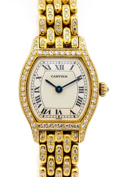 CARTIER modèle Tortue 

MONTRE bracelet de...