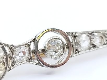 
BROCHE 