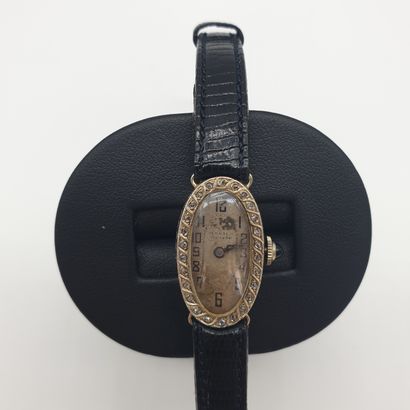 
HAVILA Genève




Petite montre de dame...