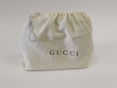 
GUCCI Diana 




Sac à main en cuir noir




Anse...