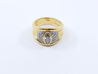 
Travail Français Moderne





BAGUE en or...