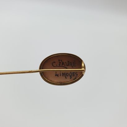 LOT including ; 

TIE SPINNER decorated with...