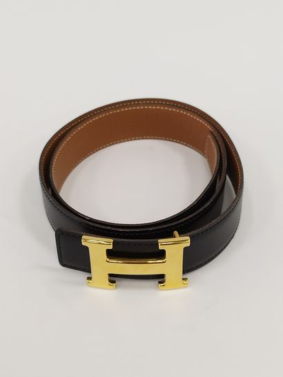 HERMES

Ceinture en cuir noir 

Boucle en...