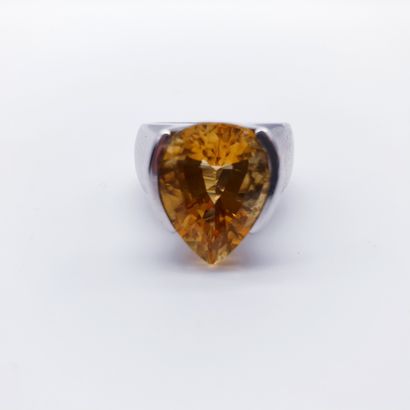 
TRAVAIL FRANCAIS MODERNE




Bague en or...