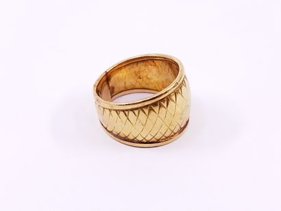 BAGUE en jonc en or jaune 750° 

Poids :...