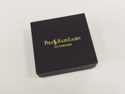 RALPH LAUREN 

Porte-monnaie en cuir noir...