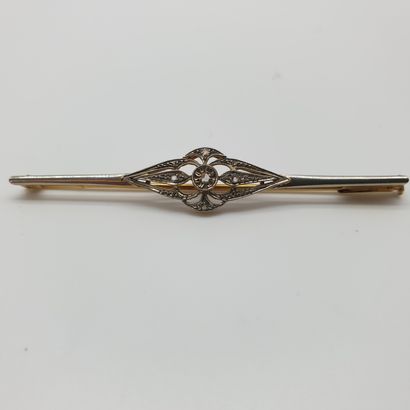 BROCHE barette en or deux tons 750°, orné...