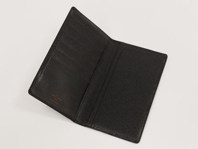 LOUIS VUITTON BRAZZA

Portefeuille en cuir...
