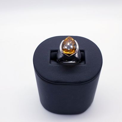 
TRAVAIL FRANCAIS MODERNE




Bague en or...