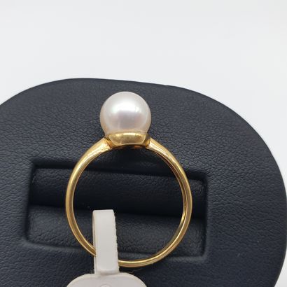 BIJOU NEUF 

Bague en or jaune 750° ornée...
