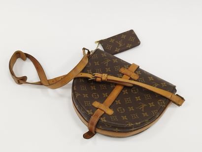 
LOUIS VUITTON




Sac Chantilly en toile...