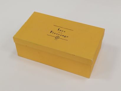 INES DE LA FRESSANGE 

Paire d'escarpins...