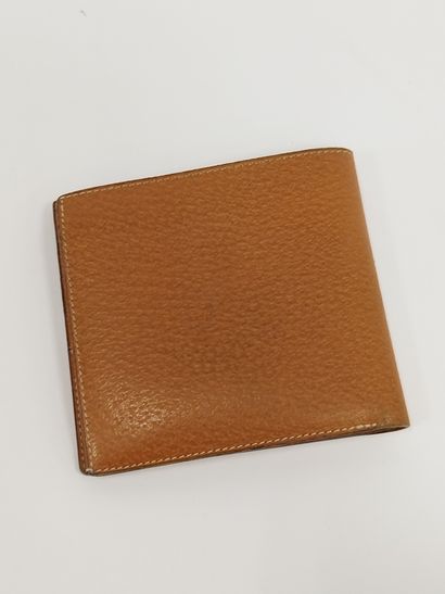 
WESTON 




Porte-monnaie en cuir marron





Petites...
